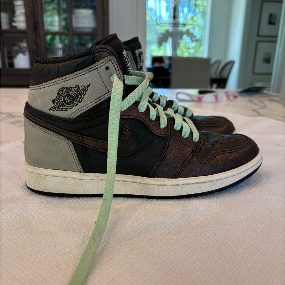 Air Jordan 1 Retro High OG Patina Fresh Mint Men’s - Picture 3 of 7